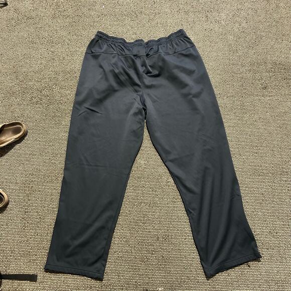 Champion Sweat Pants - Picture 2 of 4